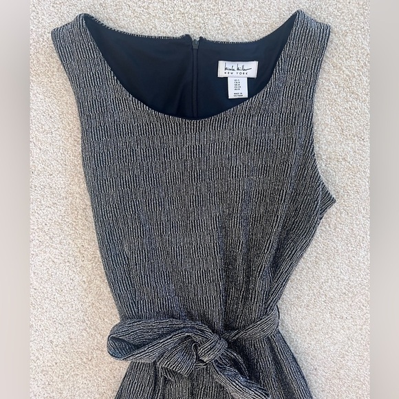 NWOT Nicole Miller Shimmer/Metallic Jumpsuit in Silver - Picture 3 of 6